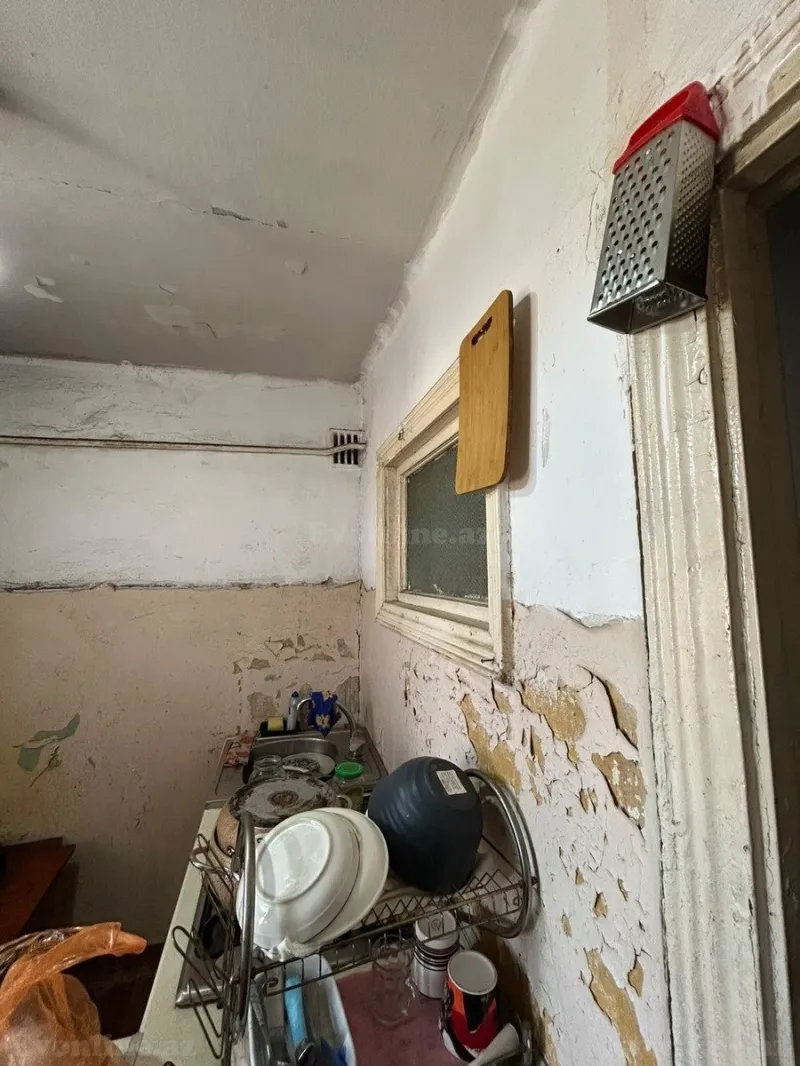 1 otaqlı köhnə tikili mənzil satılır — Böyükşor, Bakı - şəkil 3