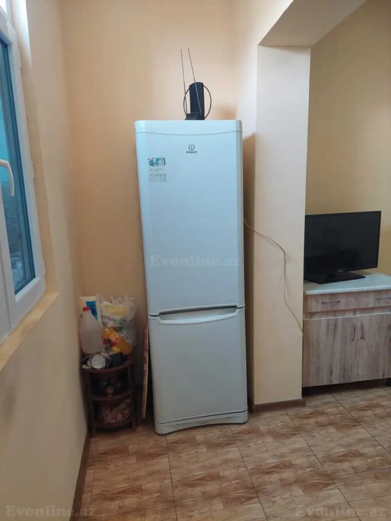 3 otaqlı köhnə tikili mənzil satılır — Xətai r., Bakı - şəkil 13