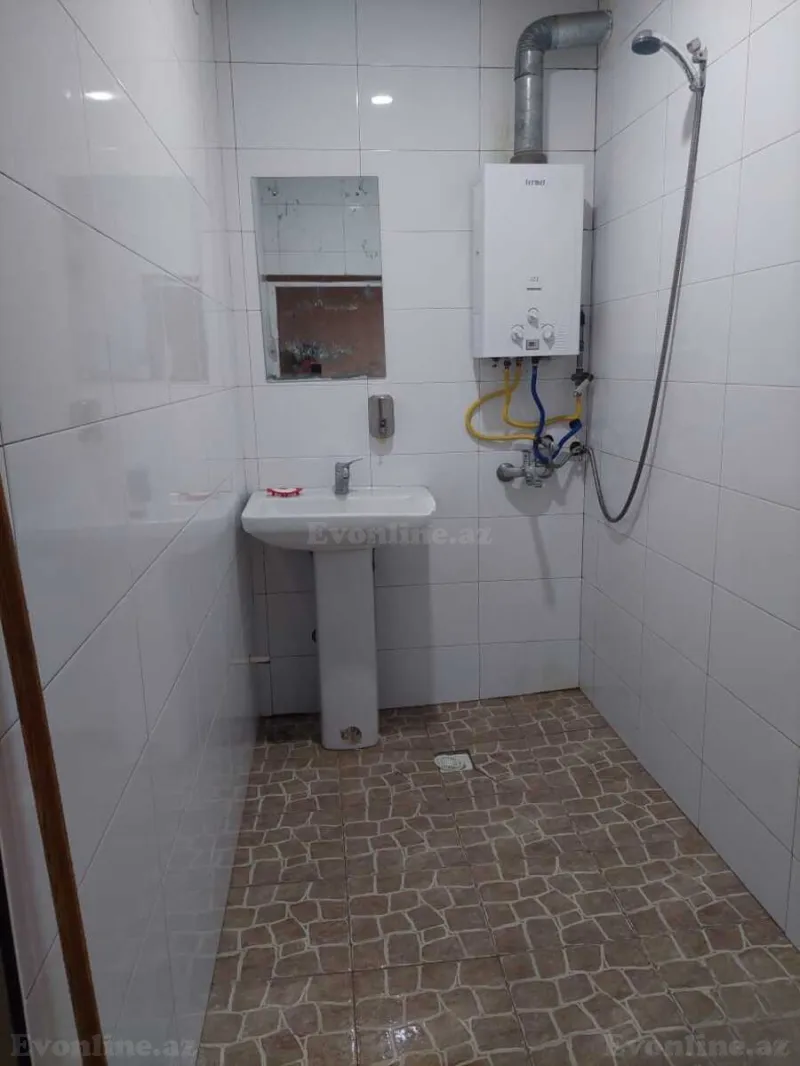 3 otaqlı köhnə tikili mənzil satılır — Xətai r., Bakı - şəkil 15