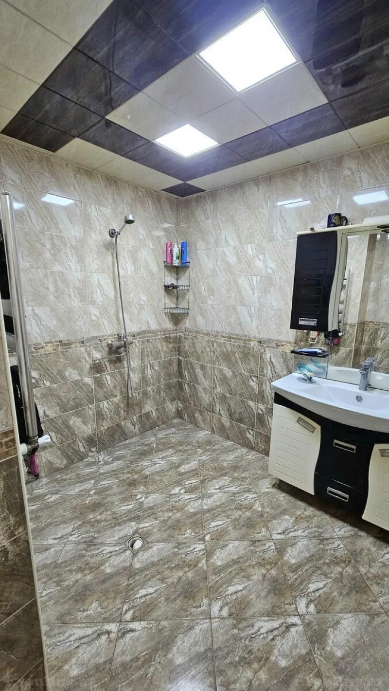 3 otaqlı yeni tikili mənzil satılır — 20 Yanvar m., Bakı - şəkil 17