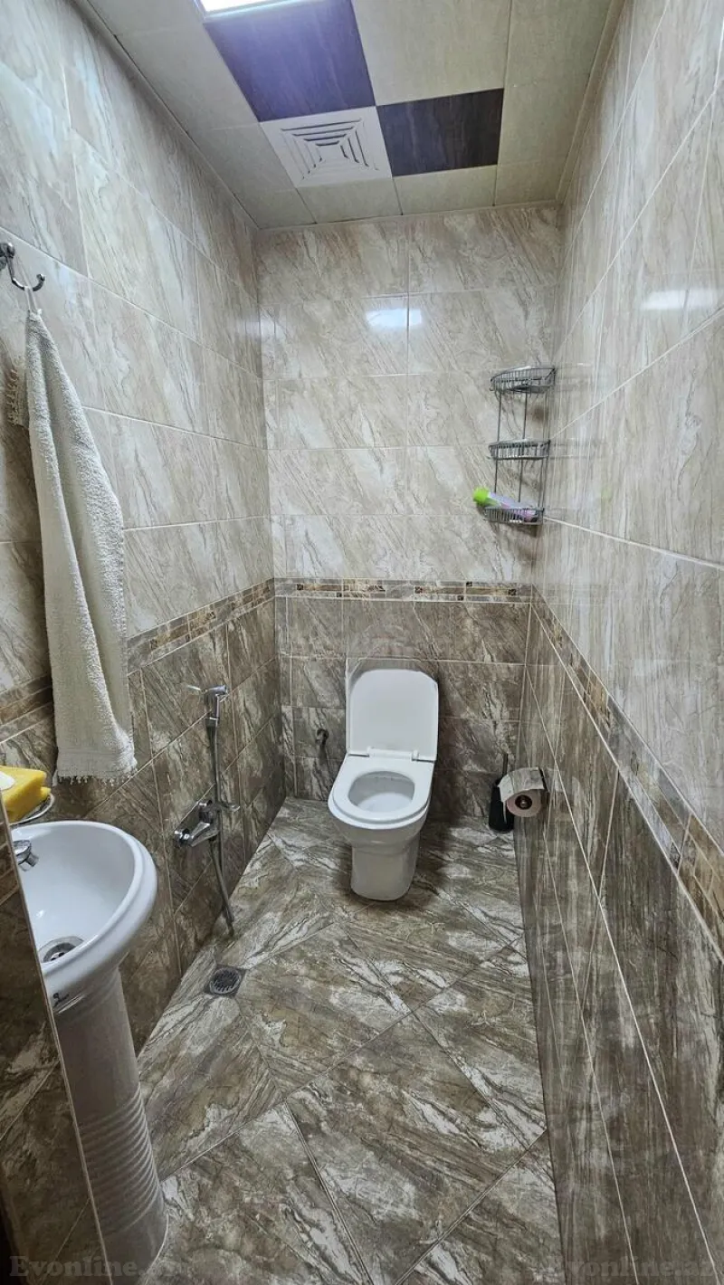 3 otaqlı yeni tikili mənzil satılır — 20 Yanvar m., Bakı - şəkil 18