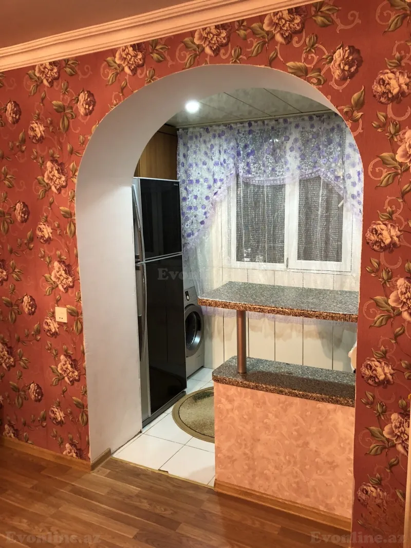 1 otaqlı köhnə tikili mənzil kirayə verilir — Elmlər Akademiyası m., Bakı - şəkil 6