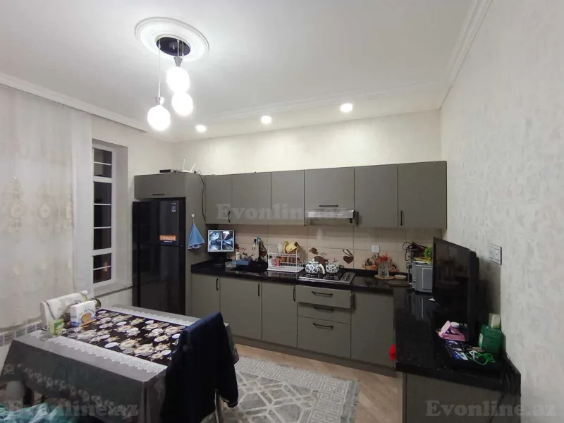 4 otaqlı həyət evi satılır — Zabrat, Bakı - şəkil 4