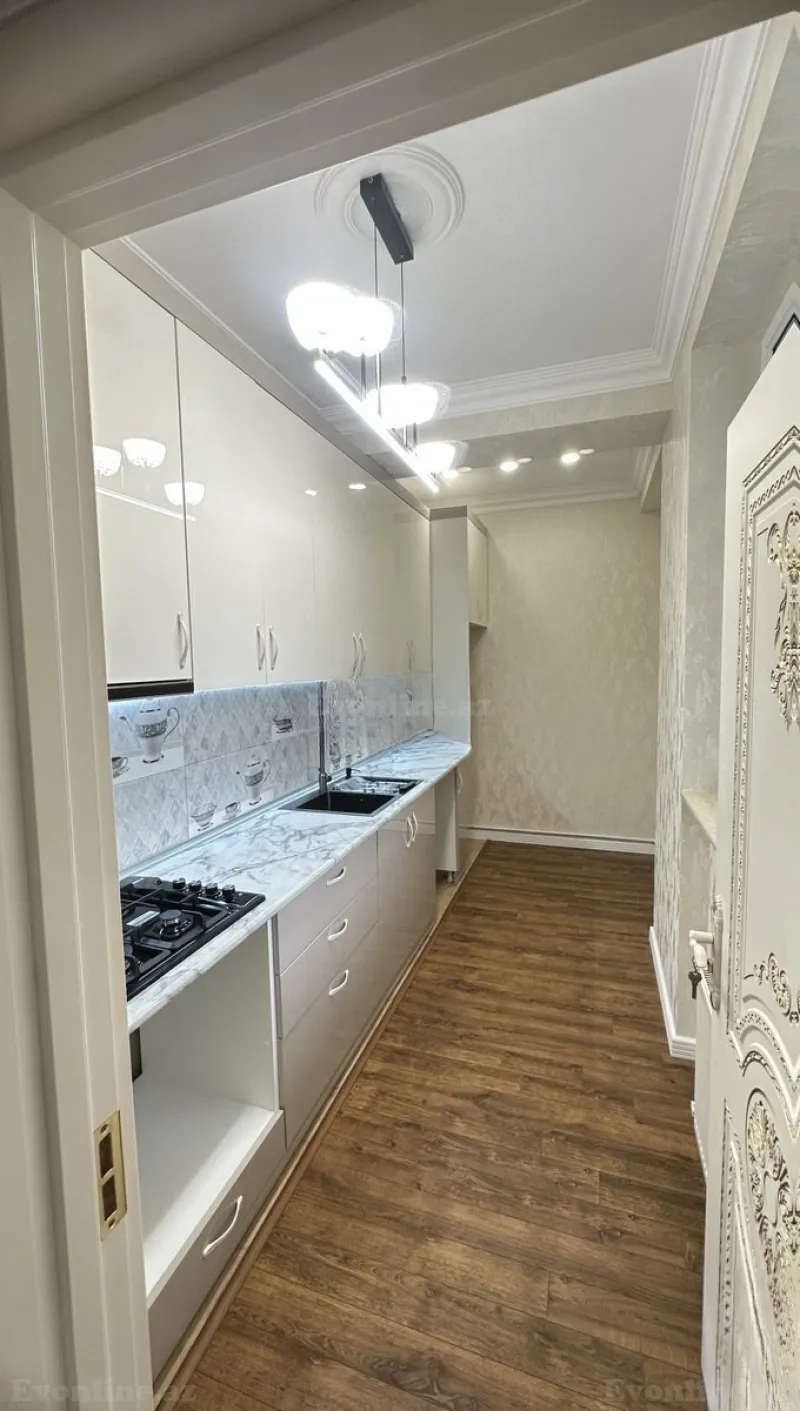 3 otaqlı yeni tikili mənzil satılır — 20 Yanvar m., Bakı - şəkil 11