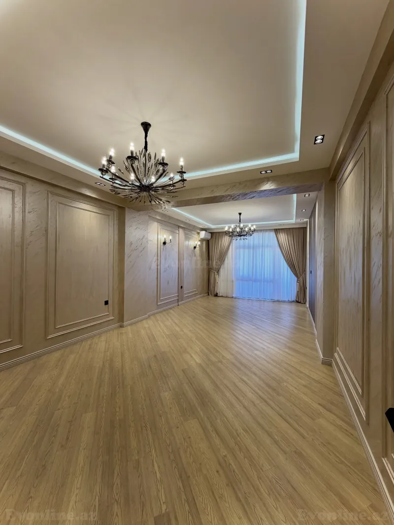 3 otaqlı Mənzil 130 m² 28 May m. Satılır