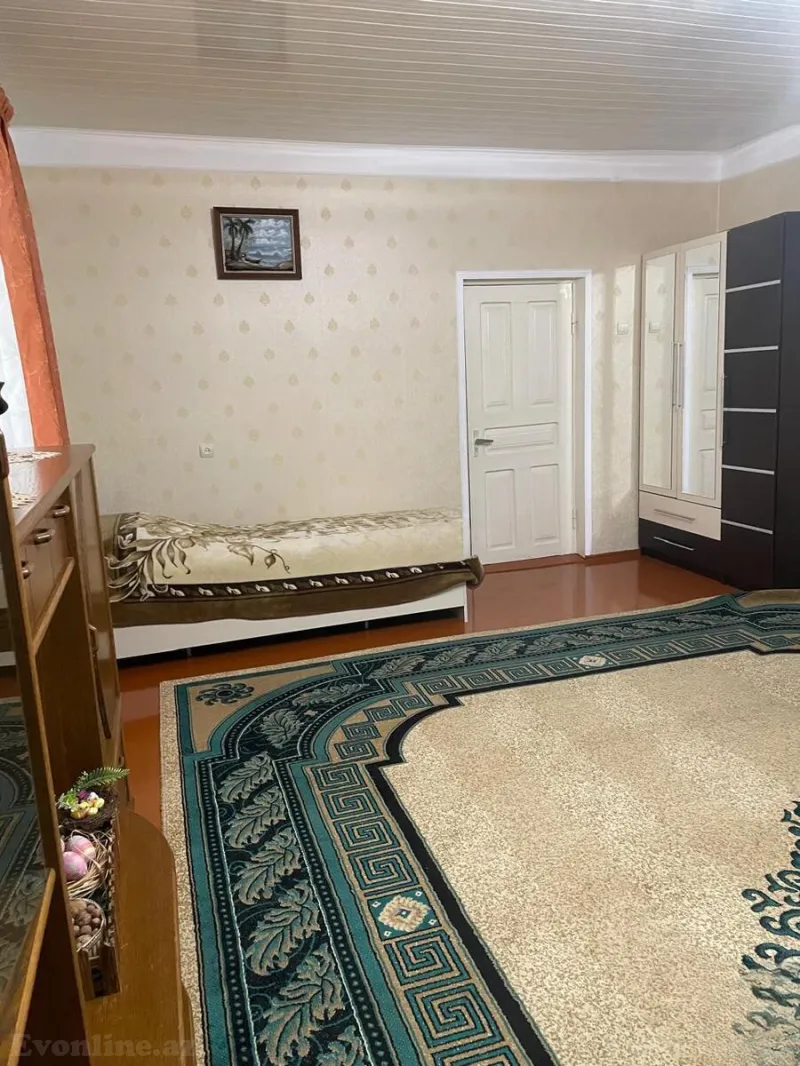 2 otaqlı həyət evi kirayə verilir — Yasamal, Bakı - şəkil 3