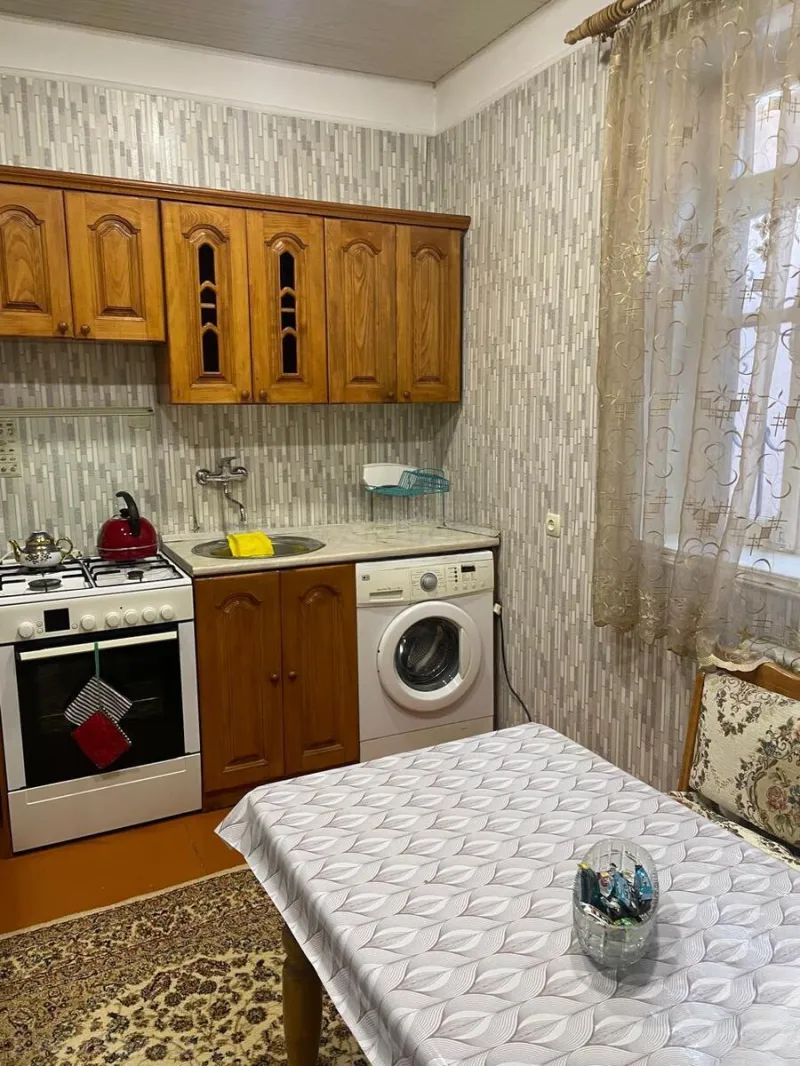 2 otaqlı həyət evi kirayə verilir — Yasamal, Bakı - şəkil 5