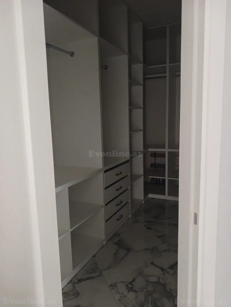 4 otaqlı yeni tikili mənzil satılır — 20 Yanvar m., Bakı - şəkil 18