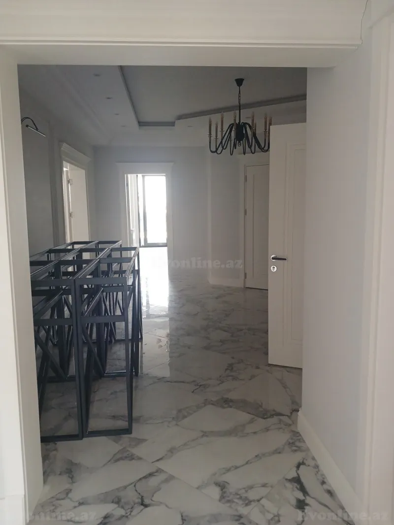 4 otaqlı yeni tikili mənzil satılır — 20 Yanvar m., Bakı - şəkil 27
