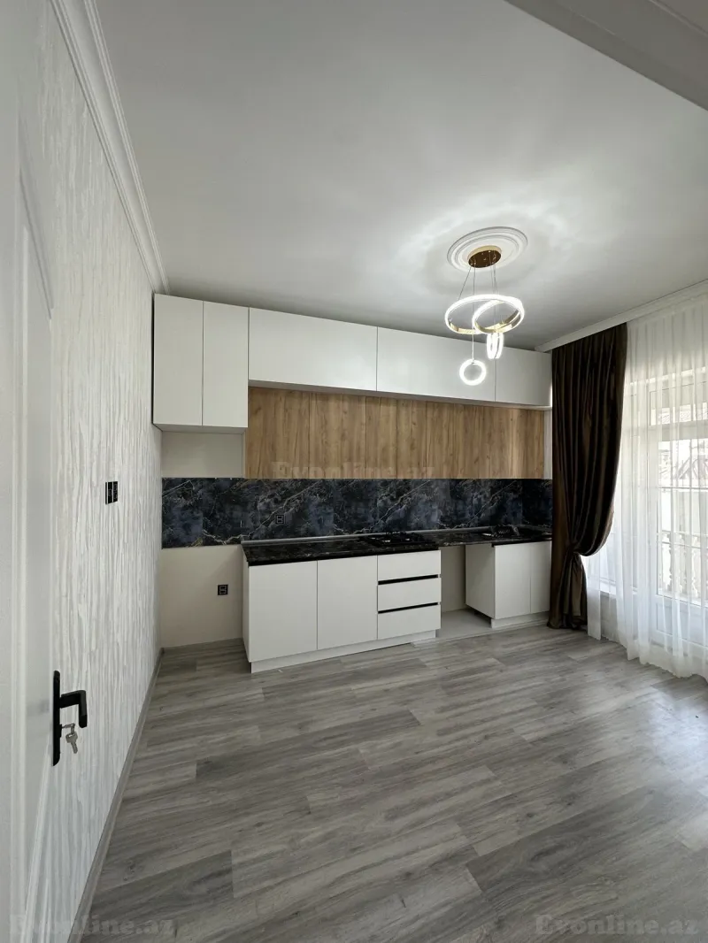4 otaqlı həyət evi satılır — Savalan, Bakı - şəkil 13