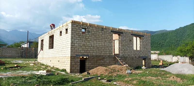 5 otaqlı həyət evi satılır — Oğuz - şəkil 5