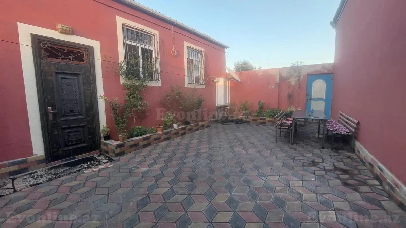 4 otaqlı həyət evi satılır — Qaraçuxur, Bakı - şəkil 2