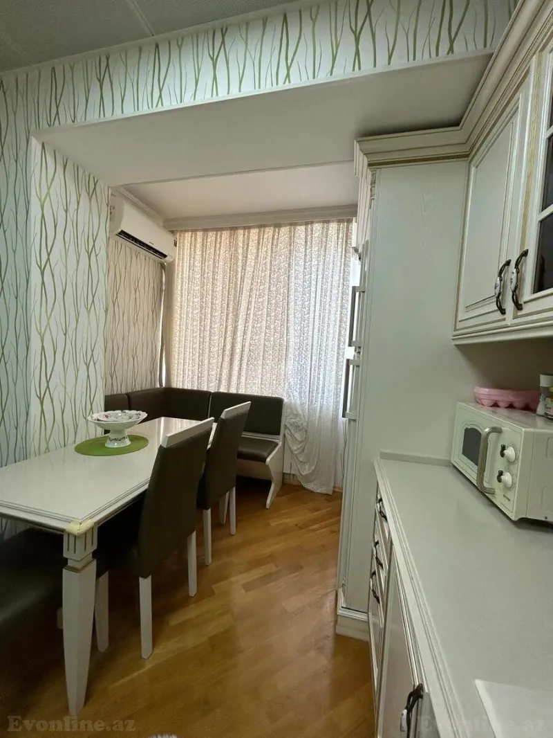 2 otaqlı köhnə tikili mənzil satılır — Elmlər Akademiyası m., Bakı - şəkil 4