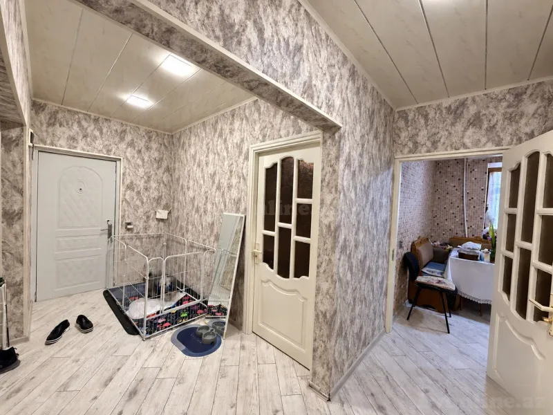 4 otaqlı köhnə tikili mənzil satılır — Yeni Günəşli, Bakı - şəkil 4