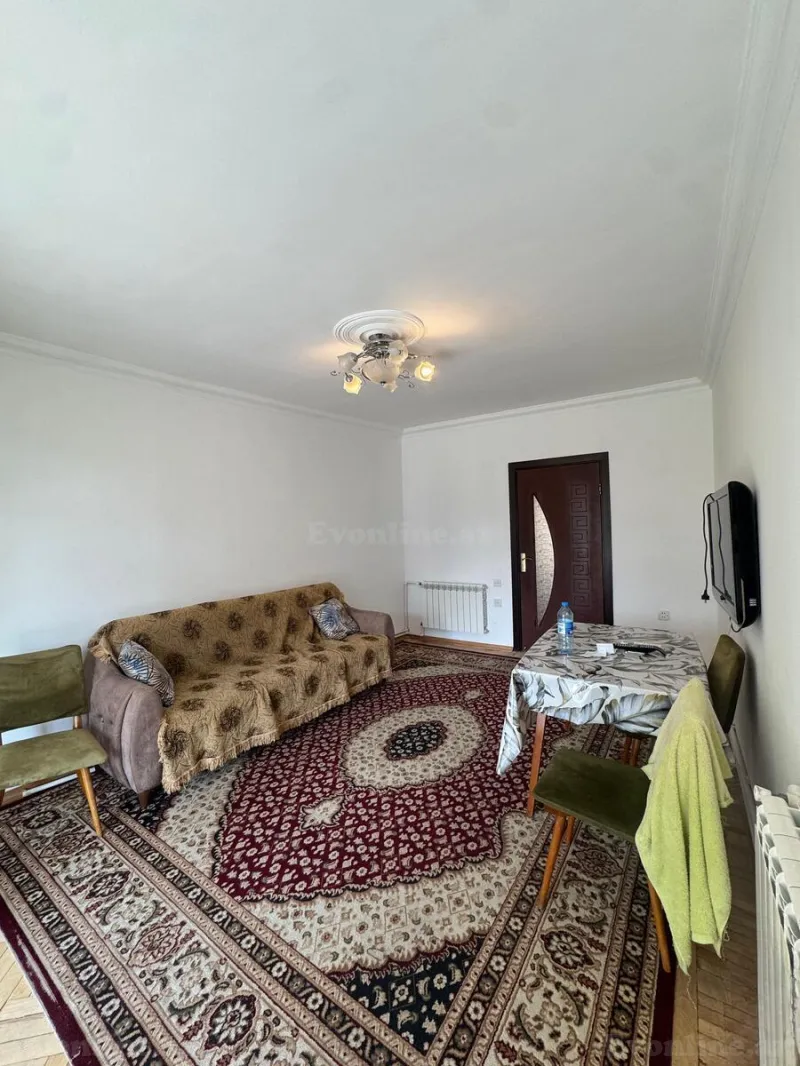 3 otaqlı köhnə tikili mənzil kirayə verilir — Nizami m., Bakı - şəkil 9
