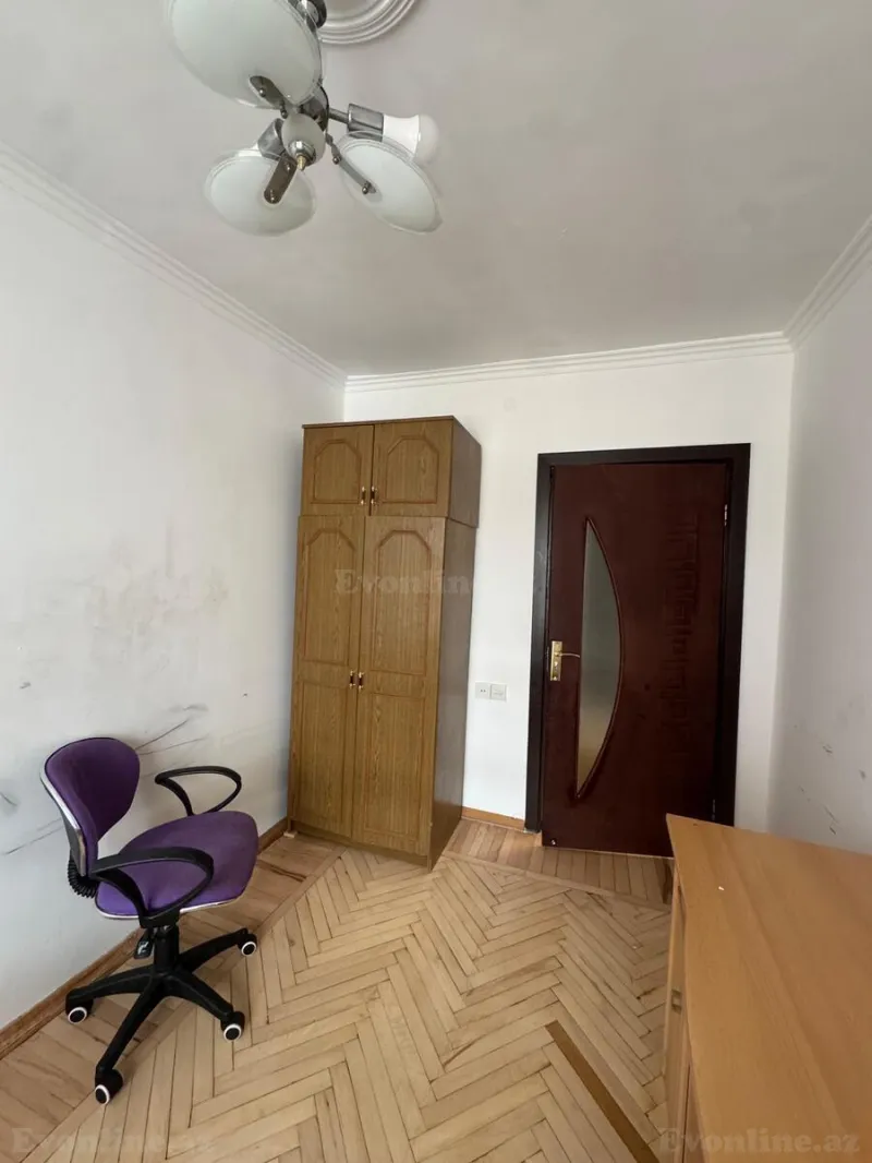 3 otaqlı köhnə tikili mənzil kirayə verilir — Nizami m., Bakı - şəkil 12