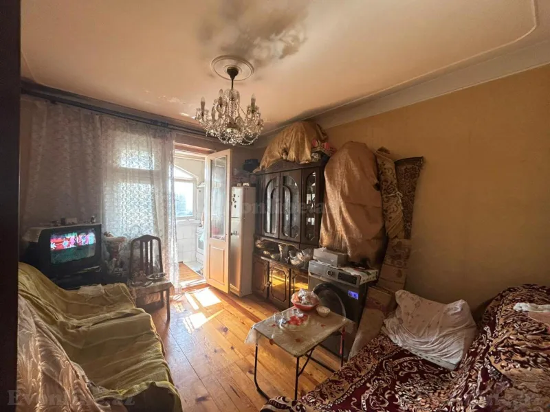 3 otaqlı köhnə tikili mənzil satılır — Qara Qarayev m., Bakı - şəkil 8