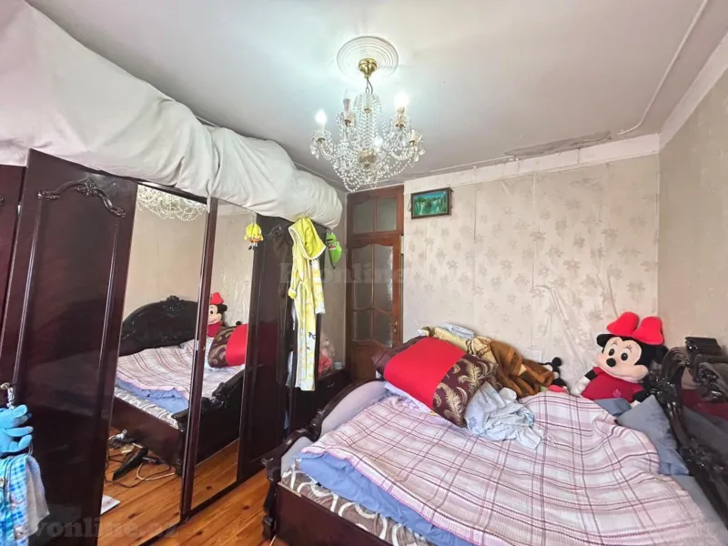 3 otaqlı köhnə tikili mənzil satılır — Qara Qarayev m., Bakı - şəkil 10