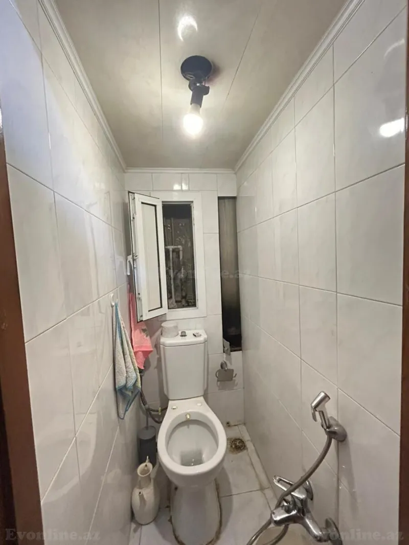 3 otaqlı köhnə tikili mənzil satılır — Qara Qarayev m., Bakı - şəkil 13