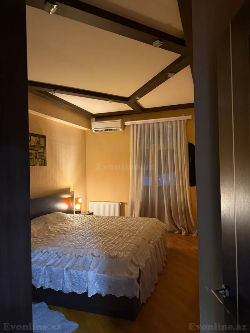 2 otaqlı Mənzil 70 m² Xətai r. Kirayə verilir
