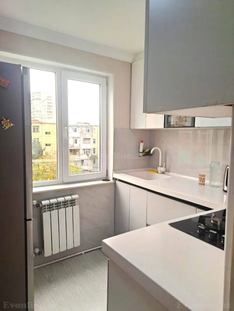 3 otaqlı köhnə tikili mənzil satılır — 8-ci kilometr, Bakı - şəkil 12