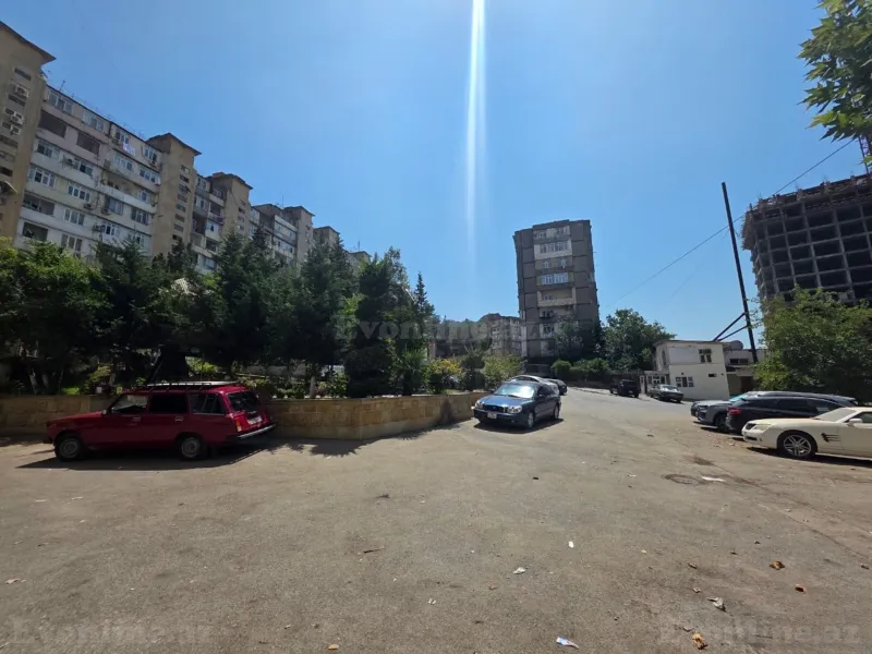 2 otaqlı köhnə tikili mənzil satılır — Həzi Aslanov, Bakı - şəkil 14