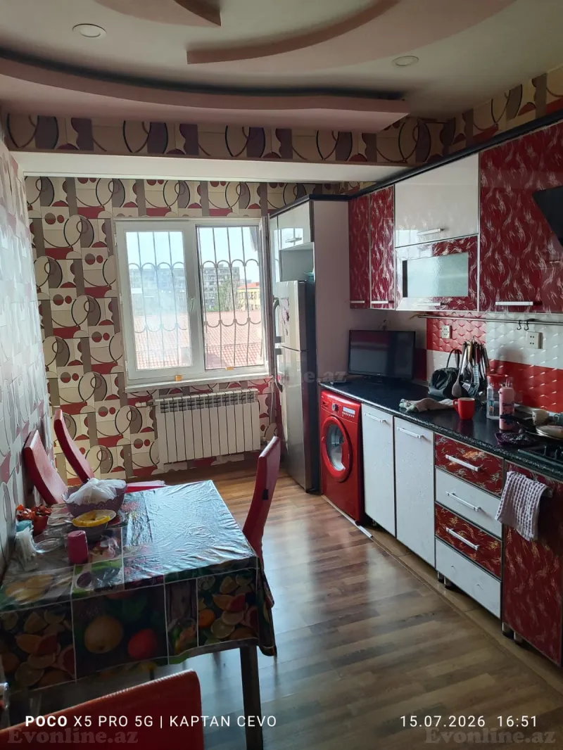 3 otaqlı köhnə tikili mənzil satılır — Bakıxanov, Bakı - şəkil 5