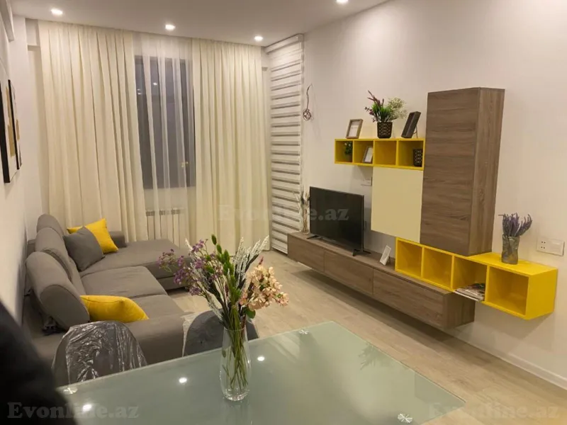 2 otaqlı Mənzil 50 m² Xətai r. Kirayə verilir