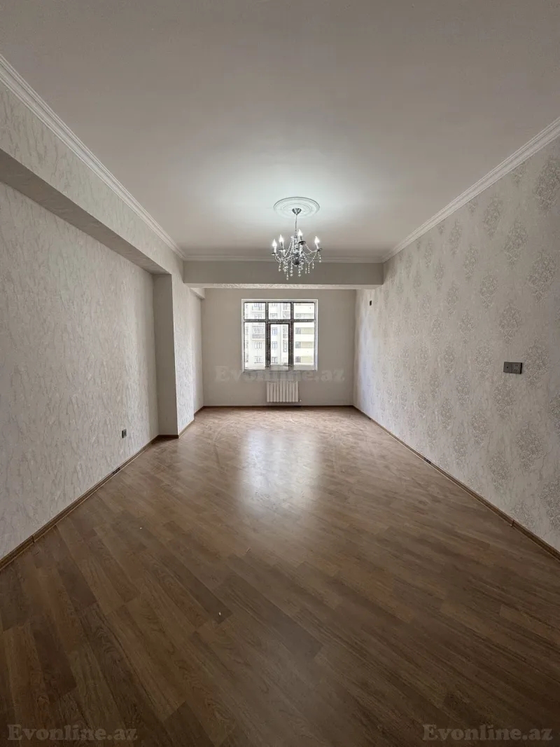 3 otaqlı Mənzil 125 m² Səbail r. Satılır