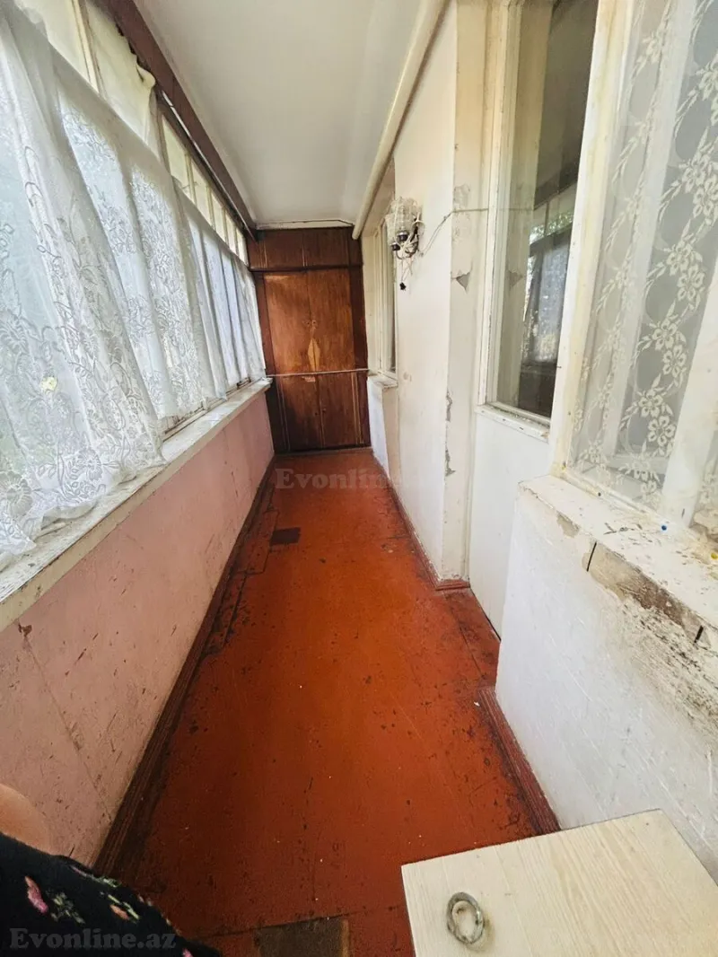 5 otaqlı köhnə tikili mənzil satılır — Xırdalan - şəkil 15