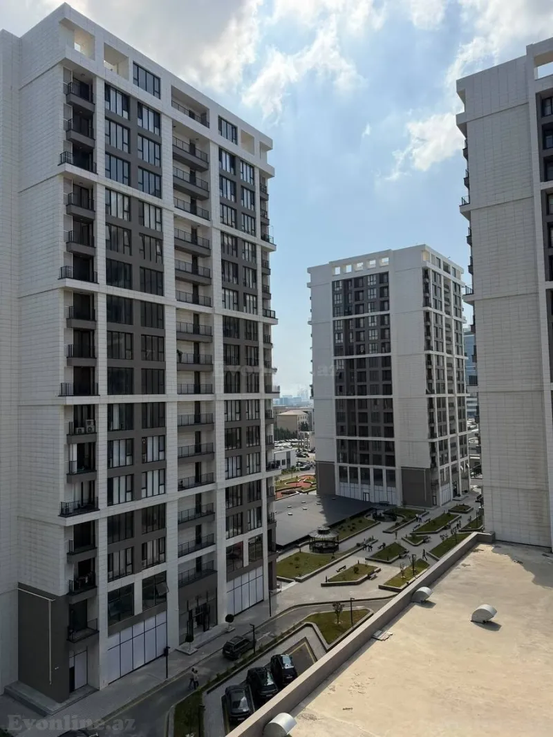 3 otaqlı Mənzil 80 m² Koroğlu m. Kirayə verilir