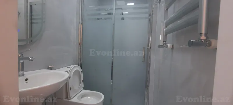 3 otaqlı köhnə tikili mənzil kirayə verilir — Nizami m., Bakı - şəkil 27