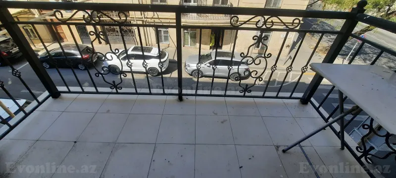 3 otaqlı köhnə tikili mənzil kirayə verilir — Nizami m., Bakı - şəkil 28