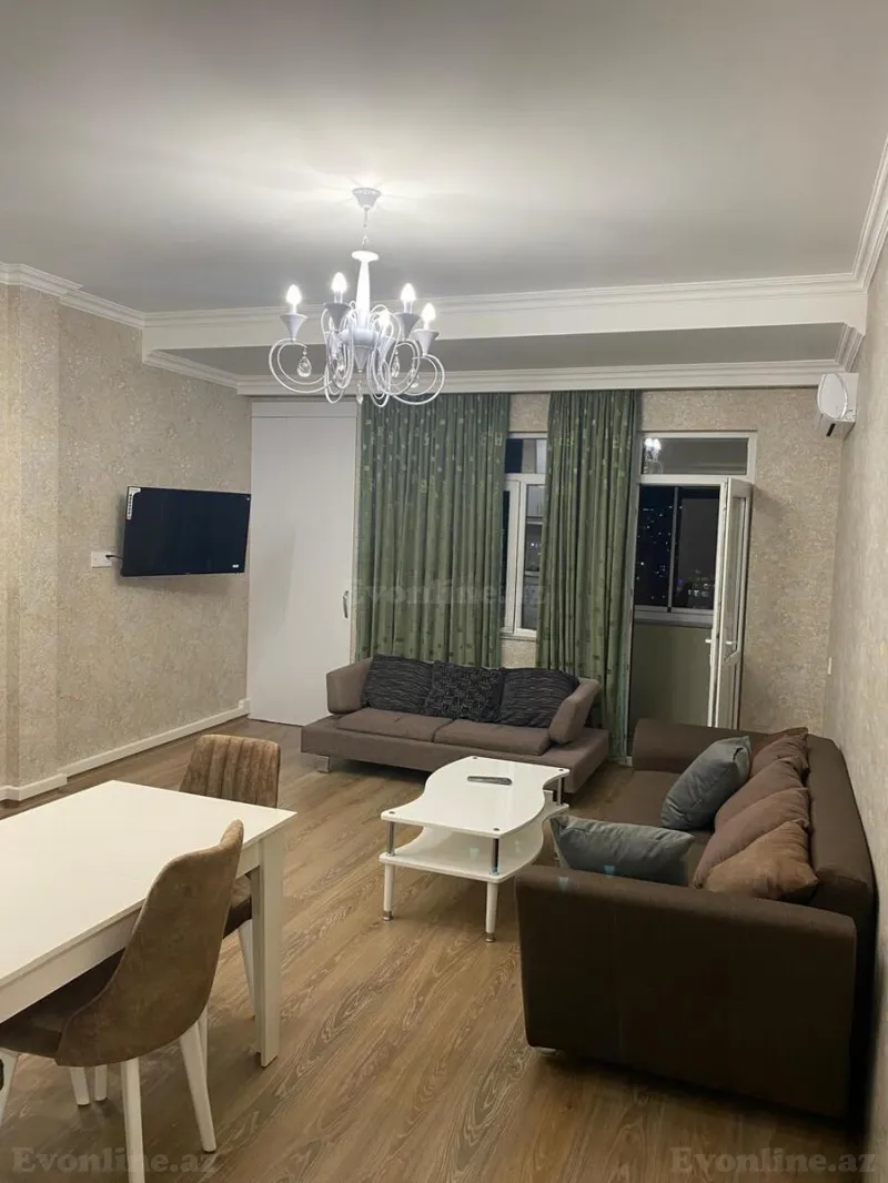 2 otaqlı Mənzil 80 m² Xətai r. Kirayə verilir