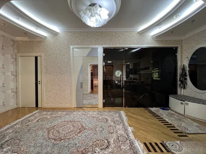 3 otaqlı köhnə tikili mənzil satılır — Nəsimi r., Bakı - şəkil 6