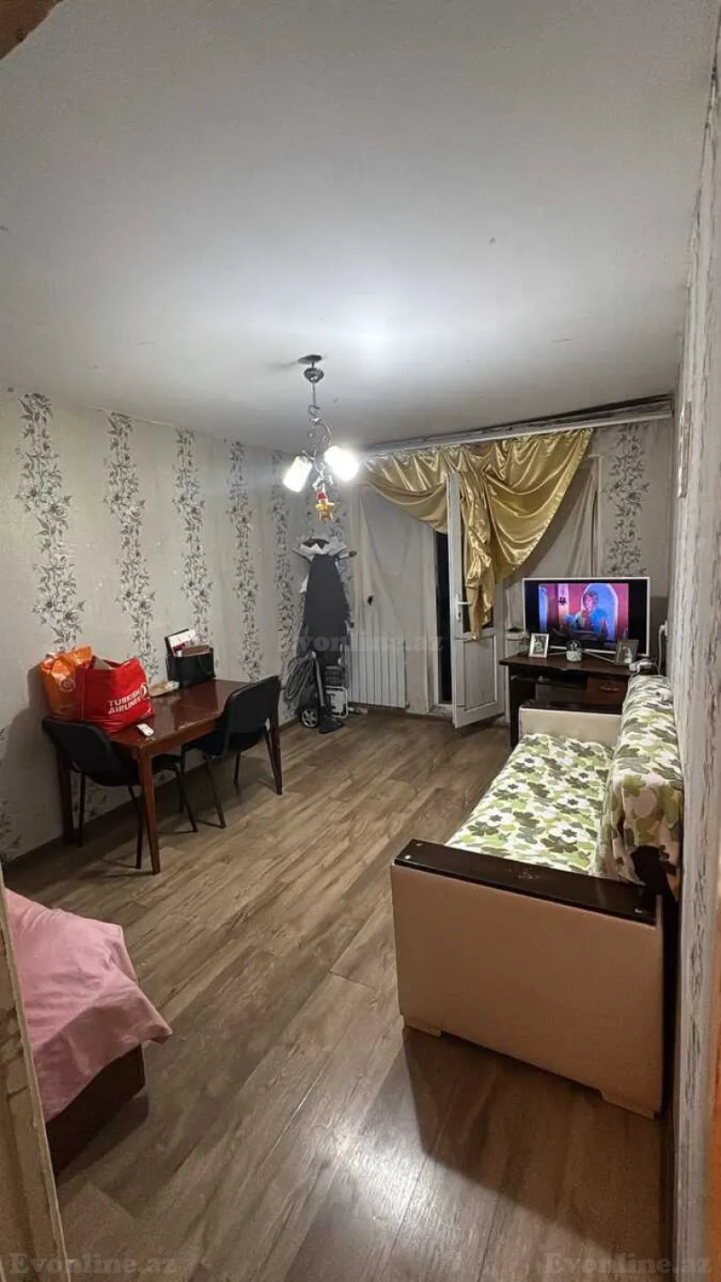 1 otaqlı Mənzil 33 m² 8-ci kilometr Satılır