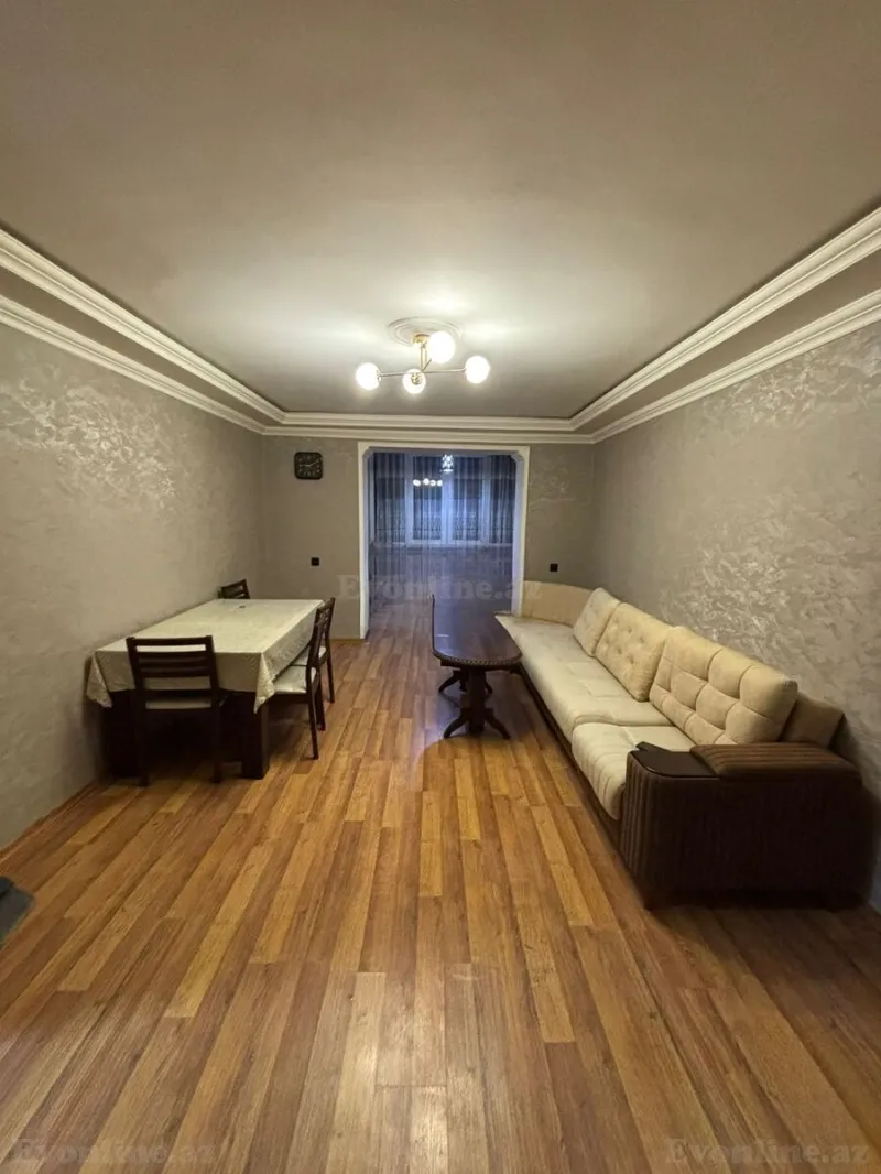 3 otaqlı Mənzil 72 m² Elmlər Akademiyası m. Satılır