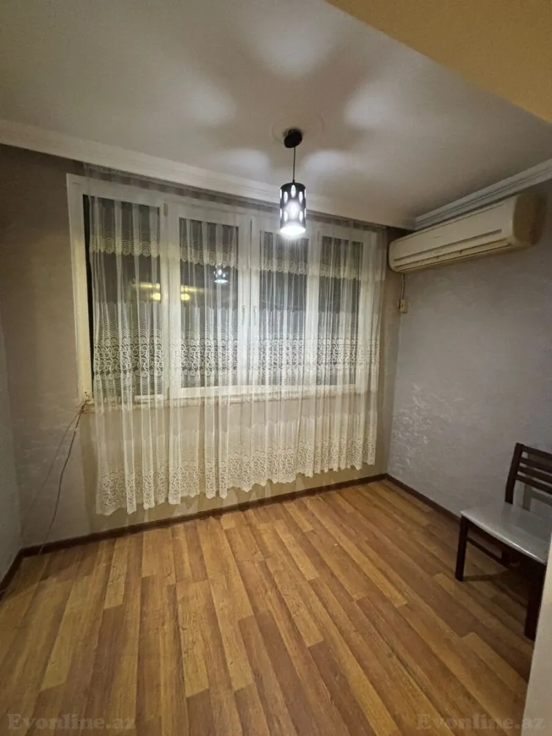 3 otaqlı köhnə tikili mənzil satılır — Elmlər Akademiyası m., Bakı - şəkil 2