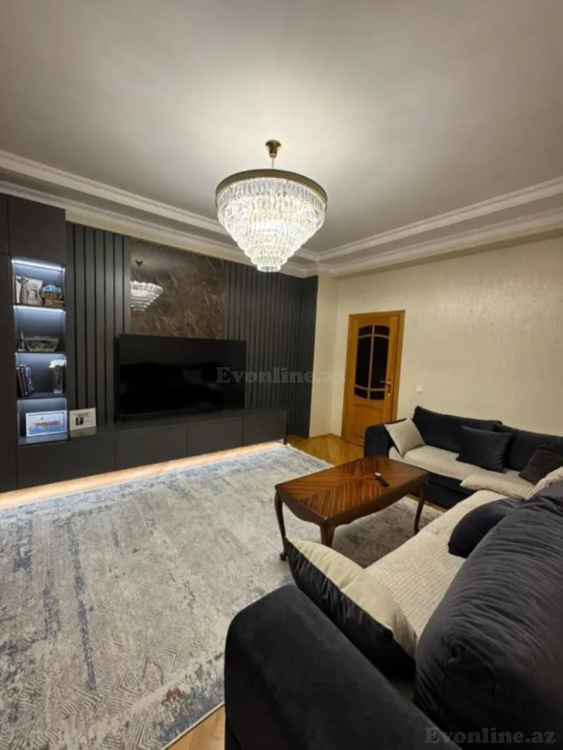 3 otaqlı Mənzil 140 m² Nəriman Nərimanov m. Satılır