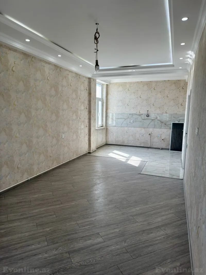 3 otaqlı Mənzil 84.6 m² Suraxanı Satılır