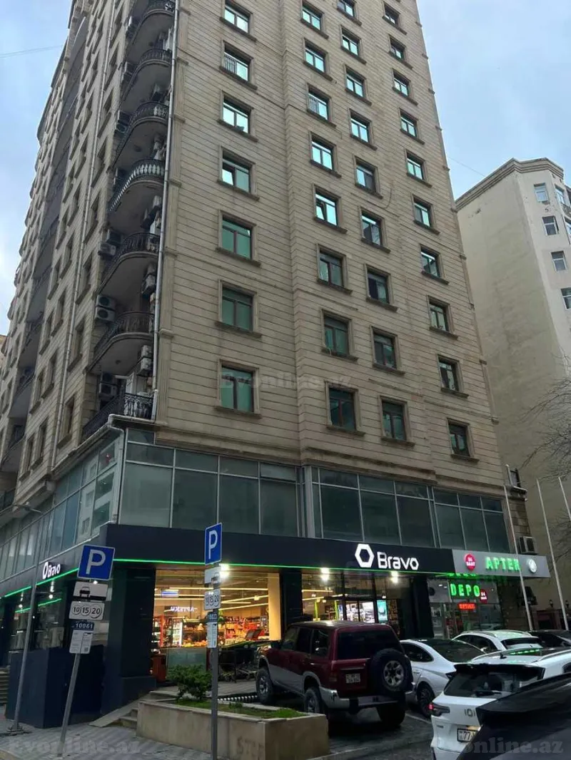 3 otaqlı Mənzil 90 m² Nizami m. Satılır