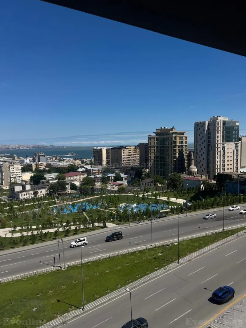 3 otaqlı köhnə tikili mənzil satılır — Yasamal r., Bakı - şəkil 3