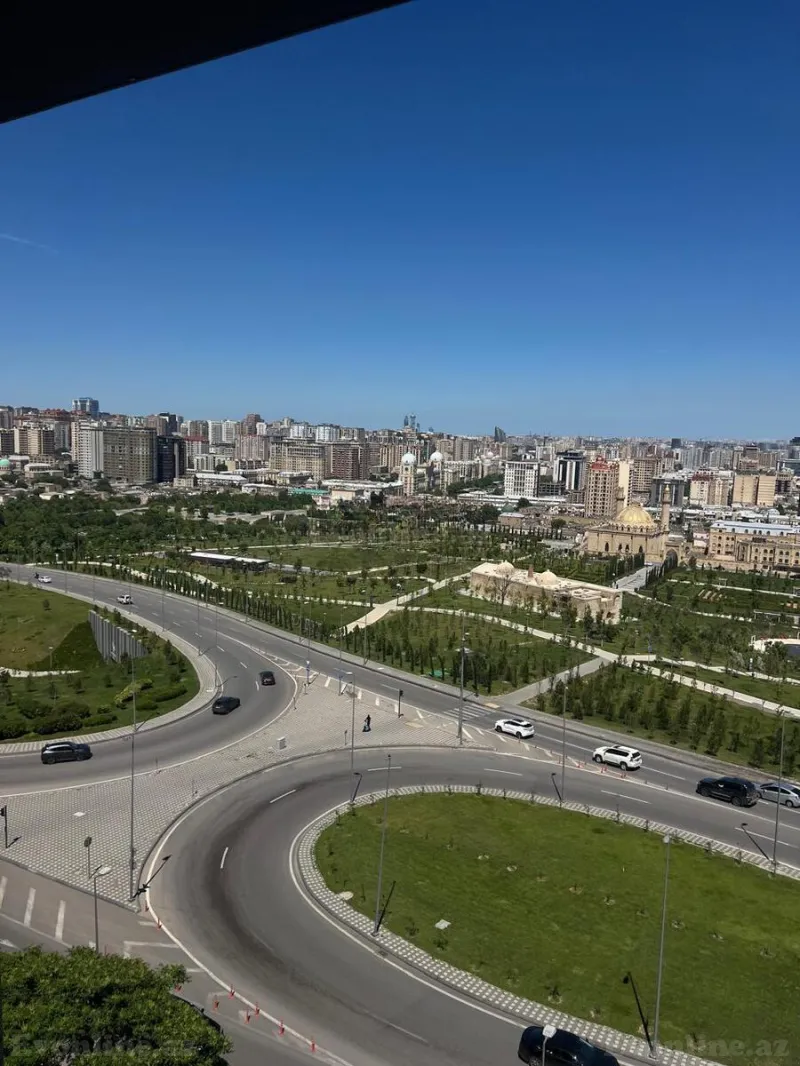 3 otaqlı köhnə tikili mənzil satılır — Yasamal r., Bakı - şəkil 4