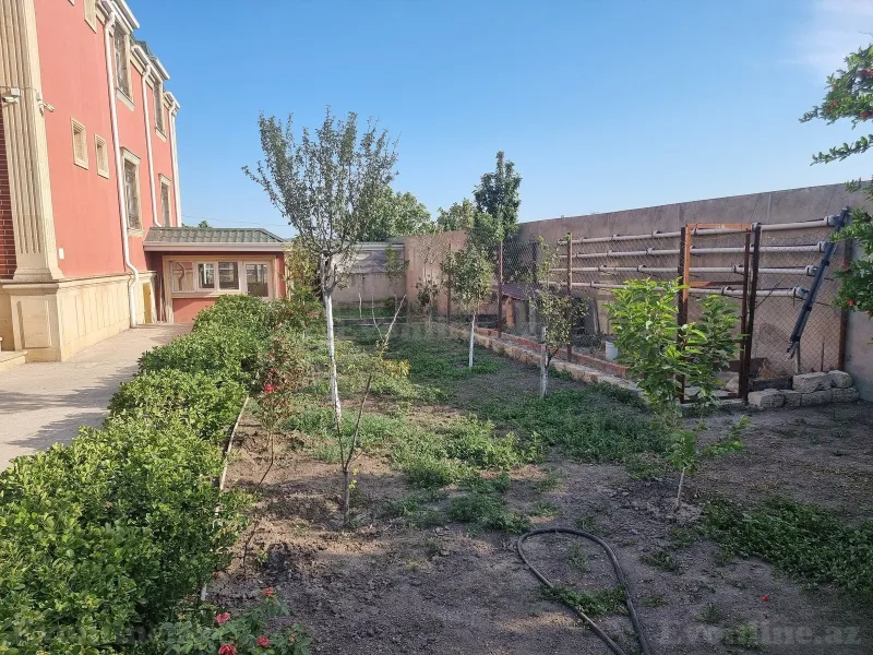 7 otaqlı həyət evi satılır — Albalılıq, Bakı - şəkil 24