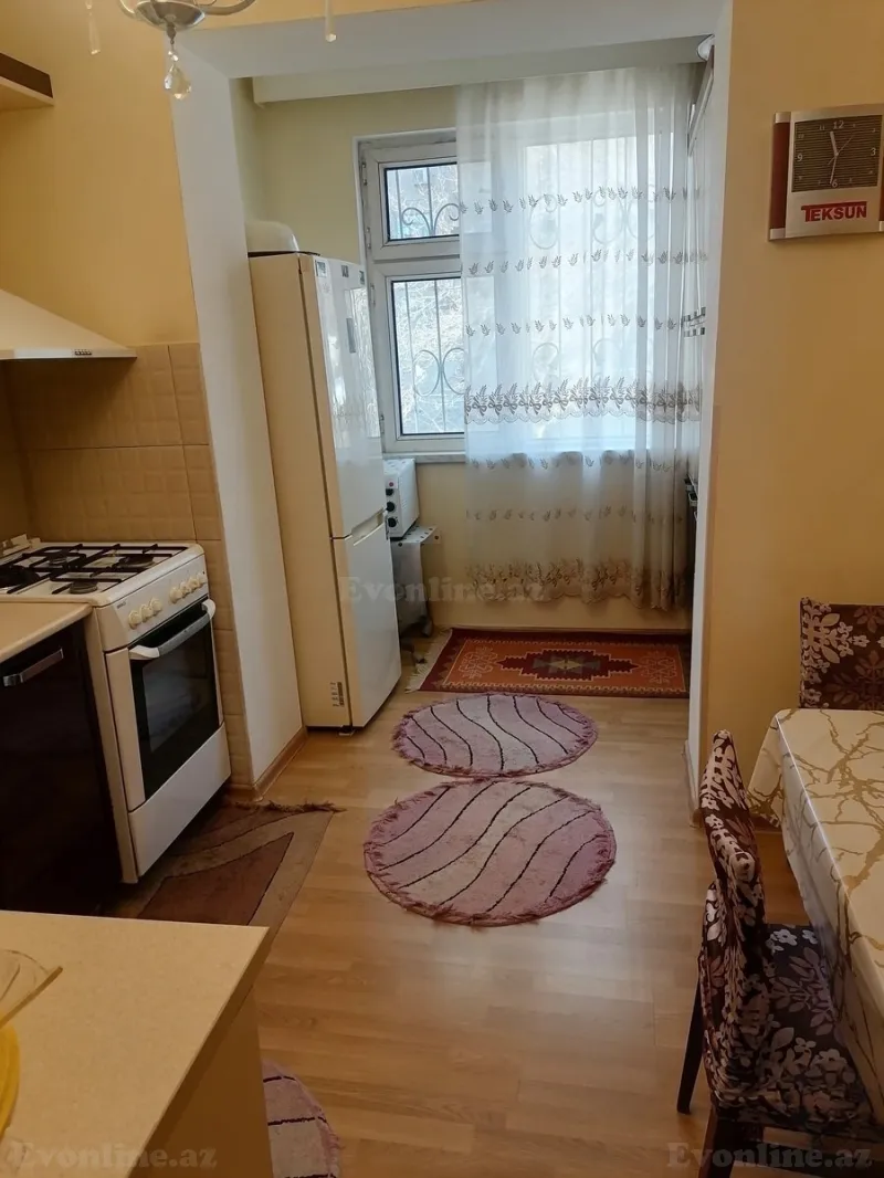 3 otaqlı köhnə tikili mənzil satılır — Elmlər Akademiyası m., Bakı - şəkil 7