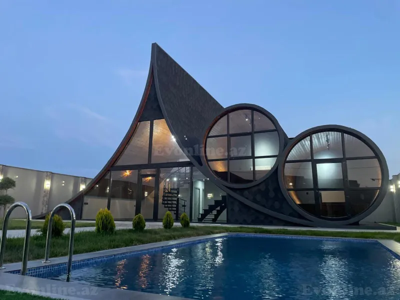 6 otaqlı Həyət evi 200 m² Şüvəlan Kirayə verilir