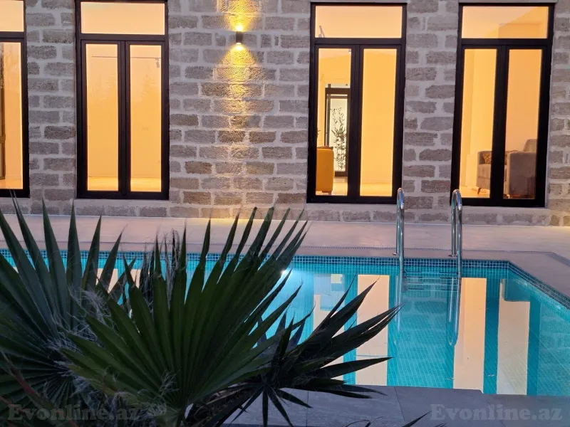 6 otaqlı Həyət evi 220 m² Pirşağı Kirayə verilir