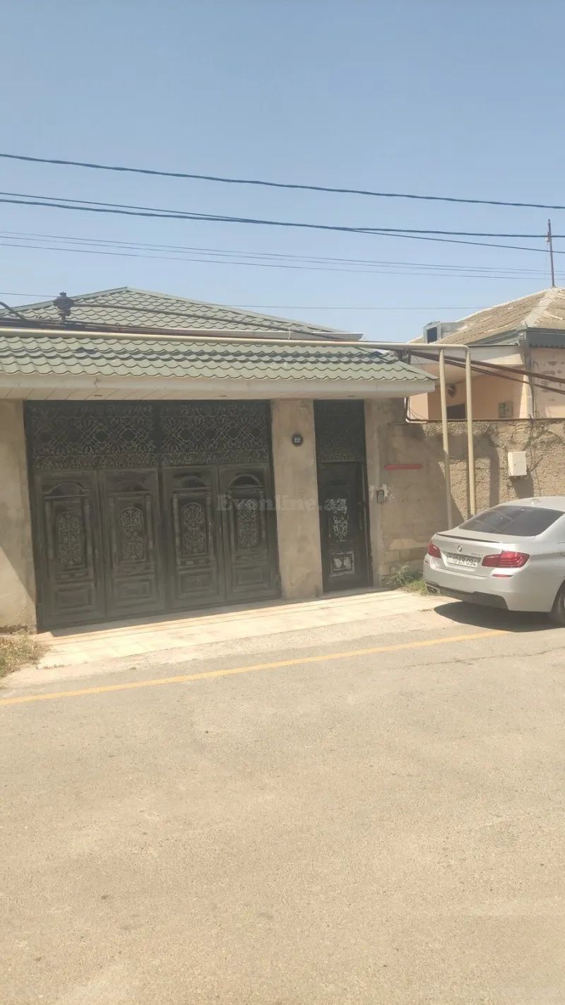 4 otaqlı Həyət evi 200 m² Sumqayıt Satılır