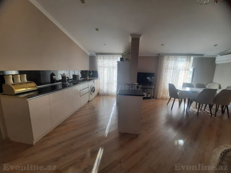 2 otaqlı Mənzil 55 m² Bakıxanov Kirayə verilir