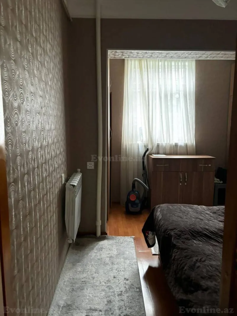 2 otaqlı köhnə tikili mənzil kirayə verilir — 8-ci mikrorayon, Bakı - şəkil 7